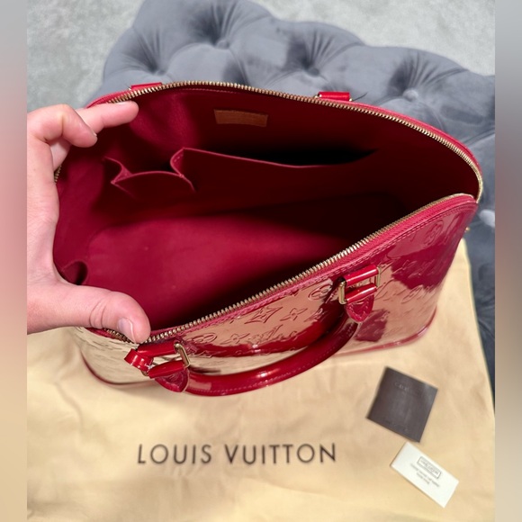 Classic Louis Vuitton Large Amla Bag - Picture 4 of 9